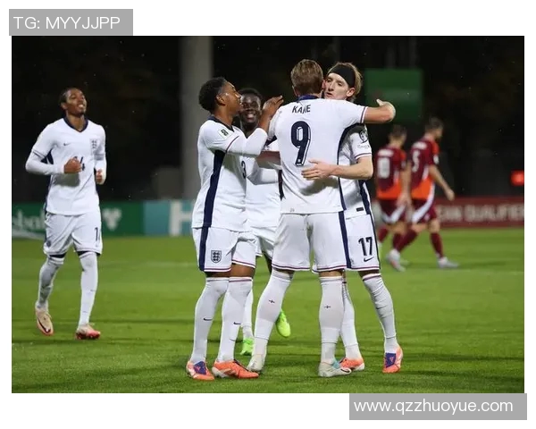 足球世界杯小组赛精彩回顾 各队表现分析与晋级形势展望 足球世界杯小组赛精彩回顾 各队表现分析与晋级形势展望