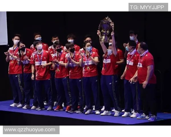 上海羽毛球队与深圳羽毛球队赛后复盘分析力量对比与战略思考